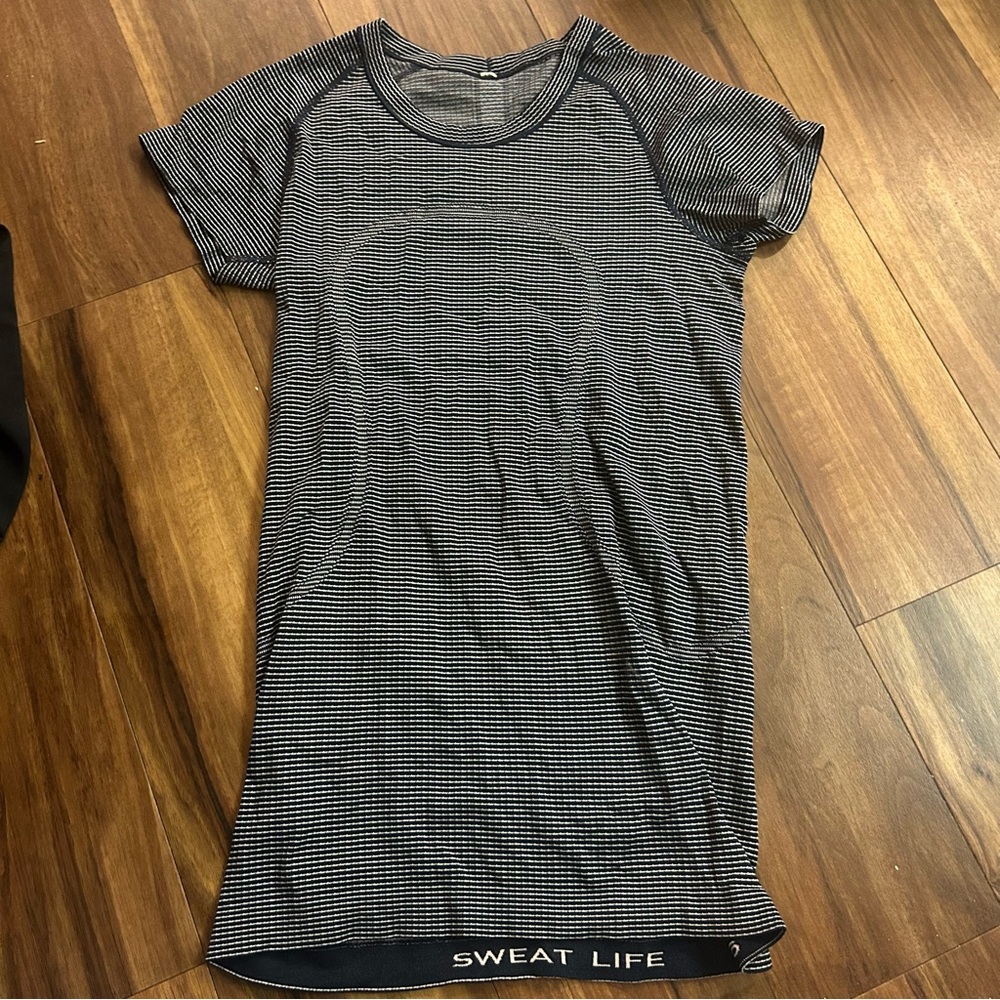 Lululemon Striped Swiftly